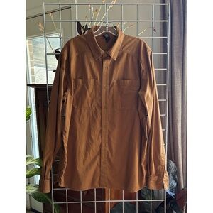 Mountain Hardwear Men’s Shirt - Size L